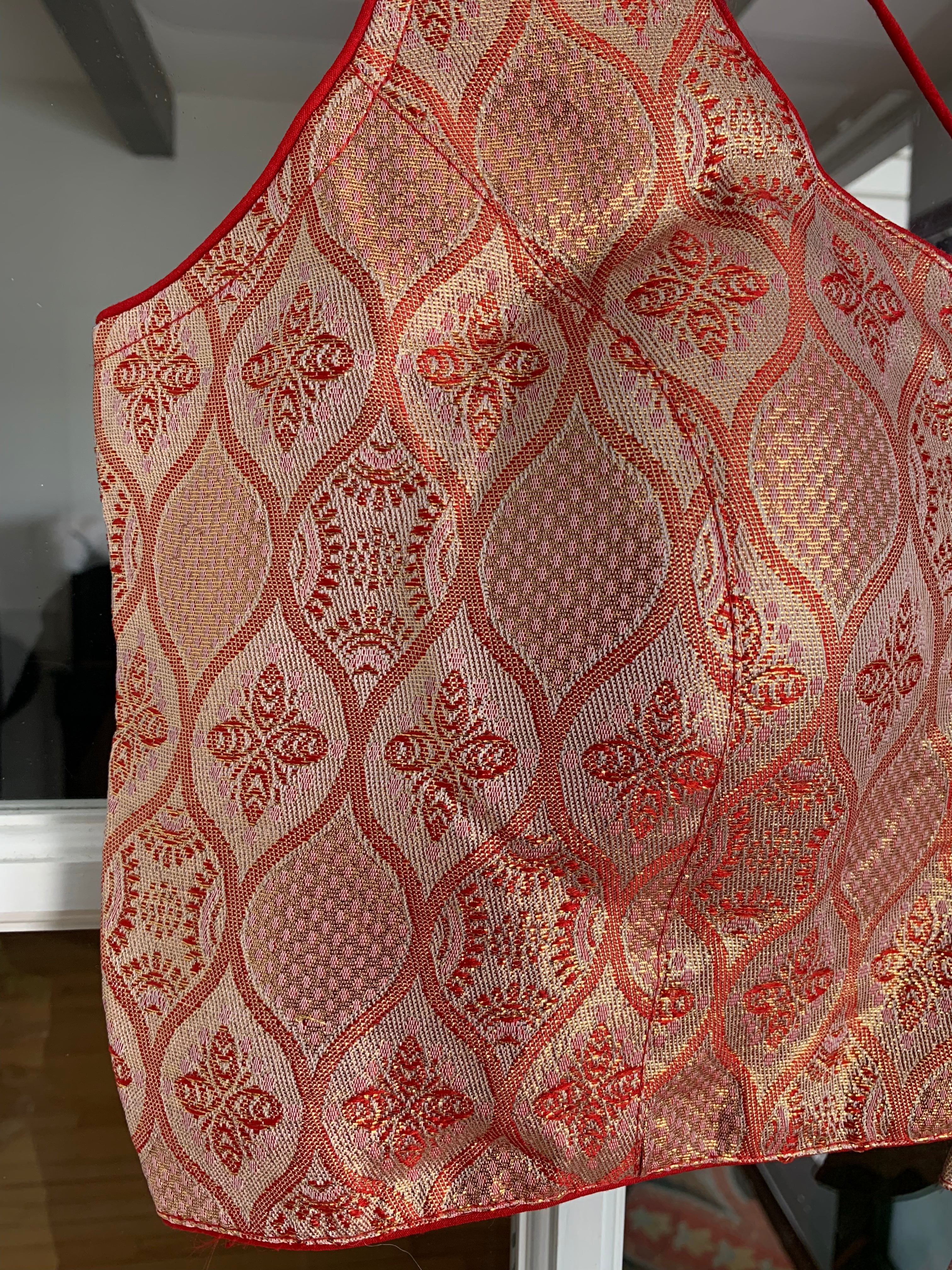 Banarasi Blouse with Floral Design