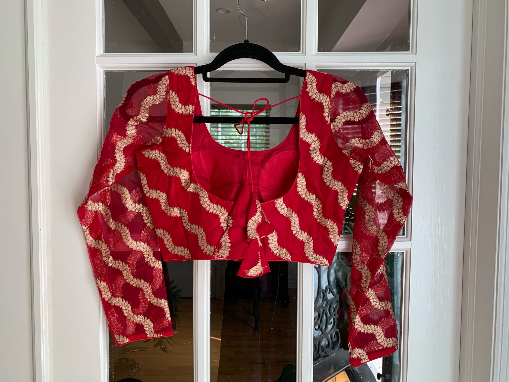 Wavy Leaf Design Blouse