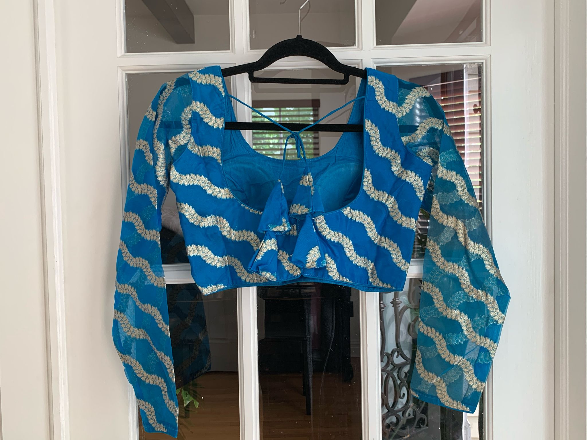 Wavy Leaf Design Blouse