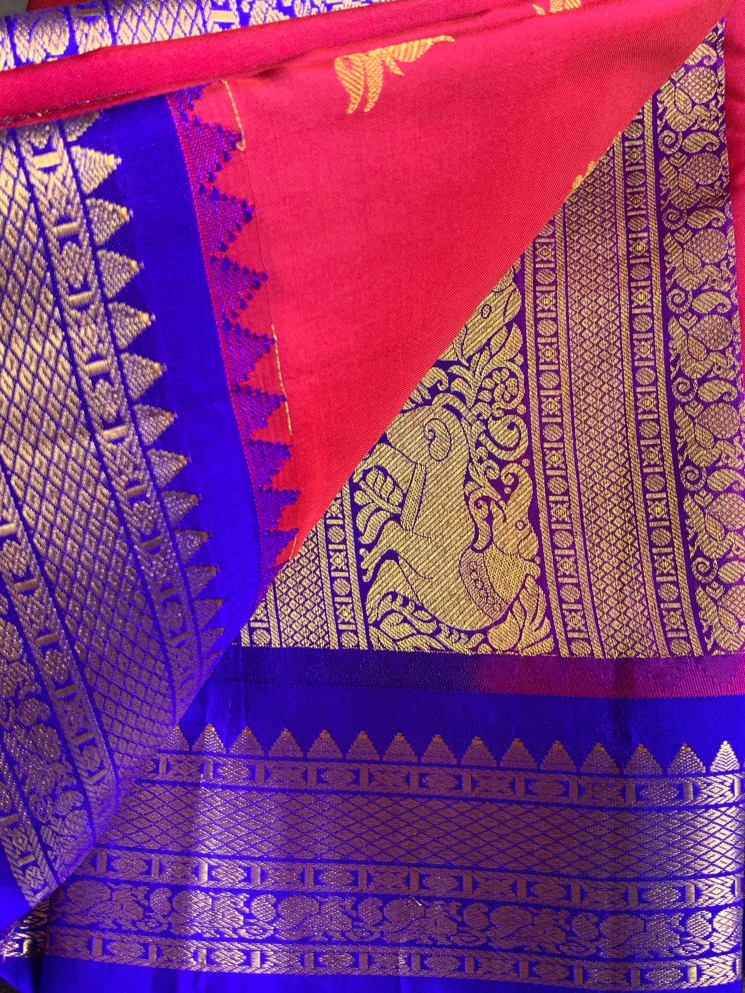 Lovely Pink Gadwal Handloom Silk Saree