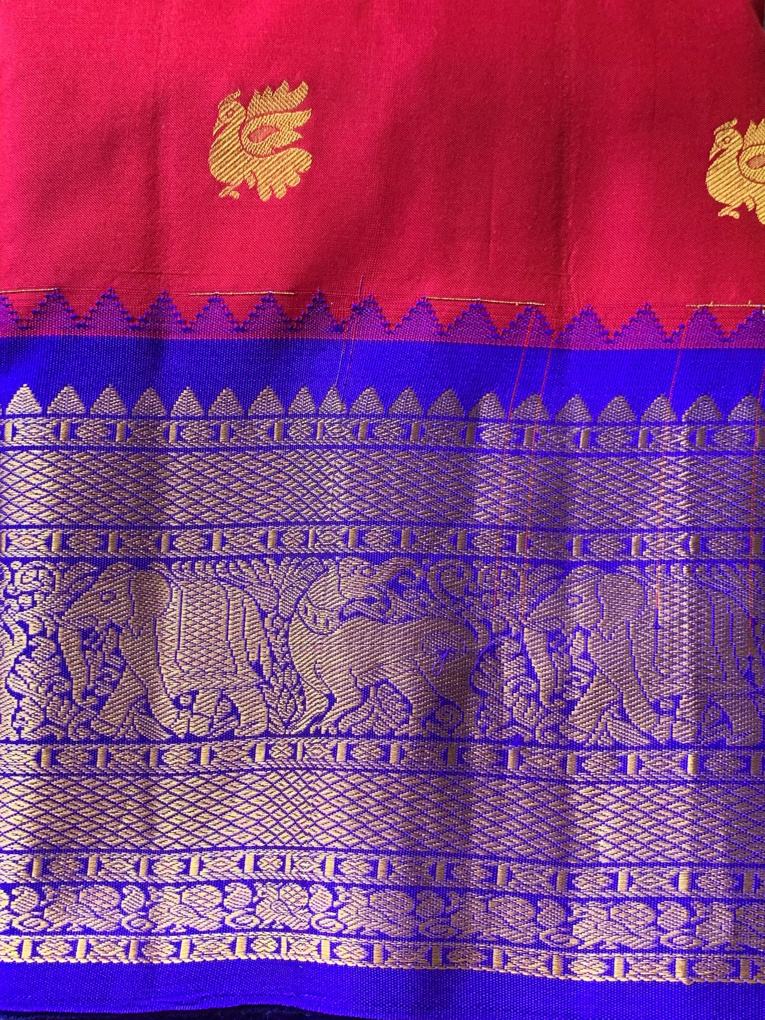 Lovely Pink Gadwal Handloom Silk Saree