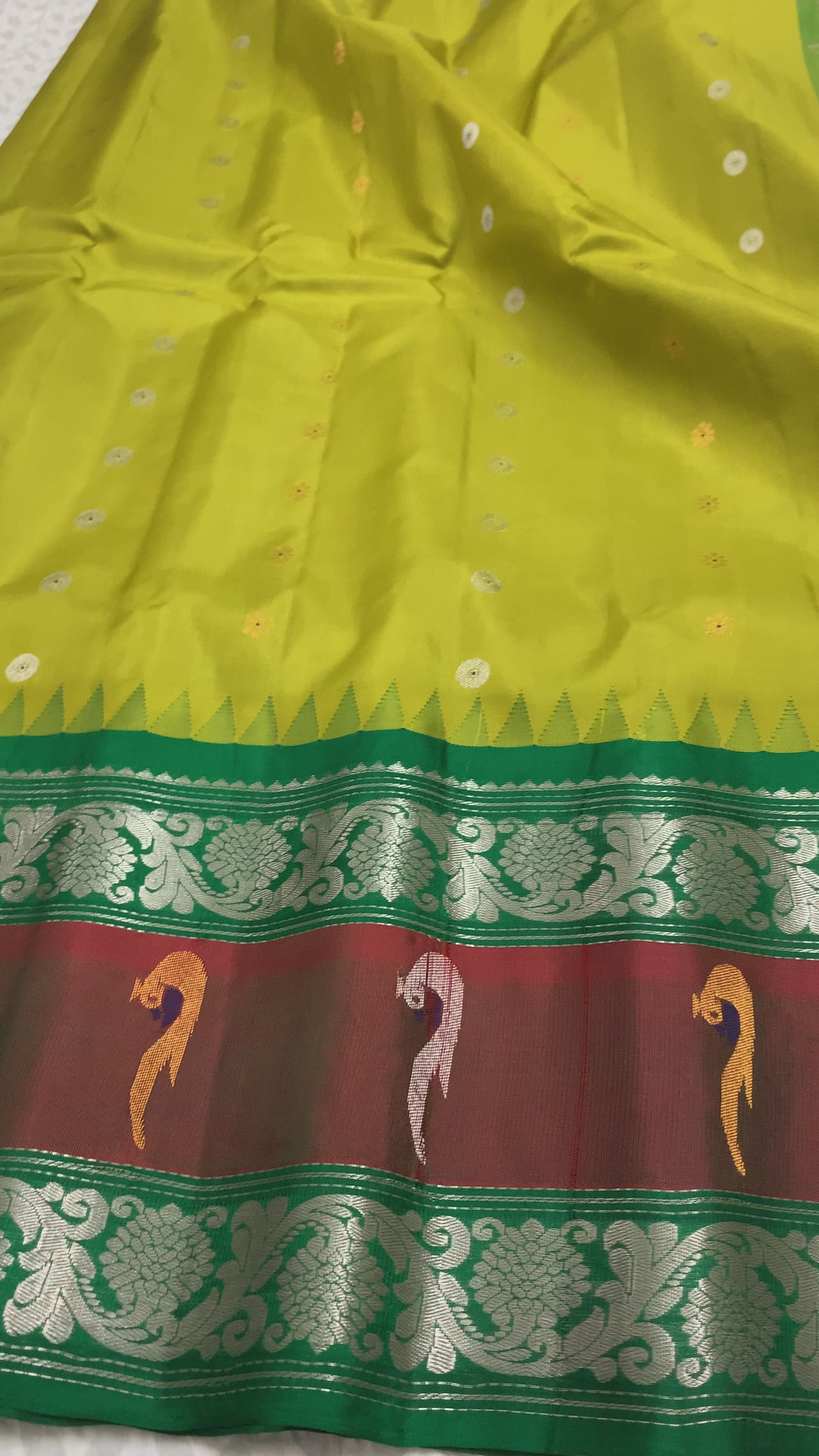 Yellowish Green Gadwal Silk Saree