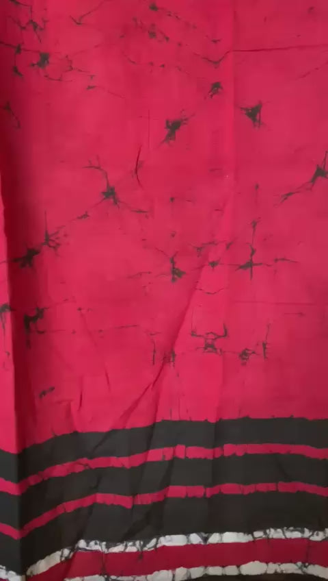 Red Crack Batik Cotton Saree