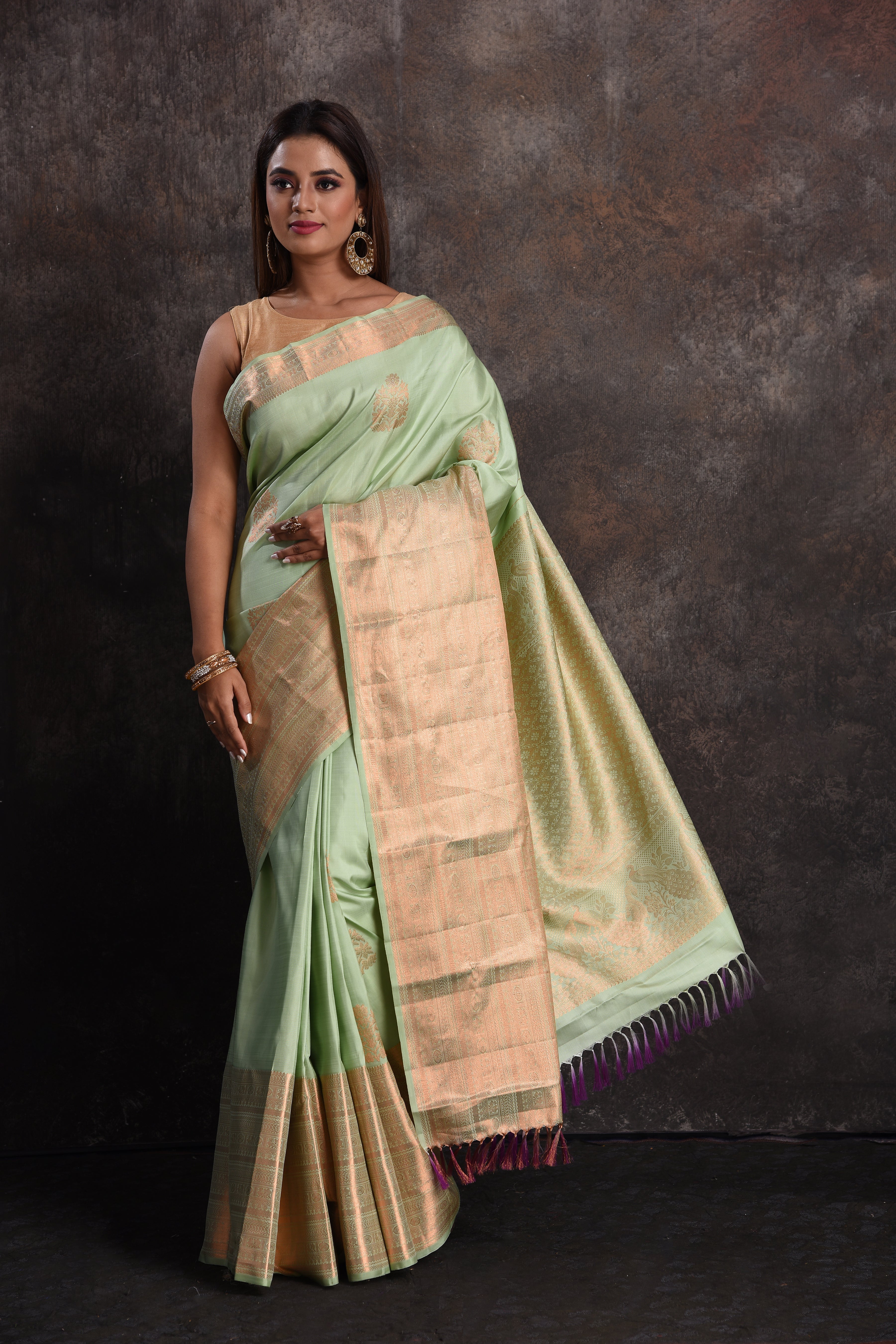 Bridal Pastel Green Kanchipuram Silk Saree