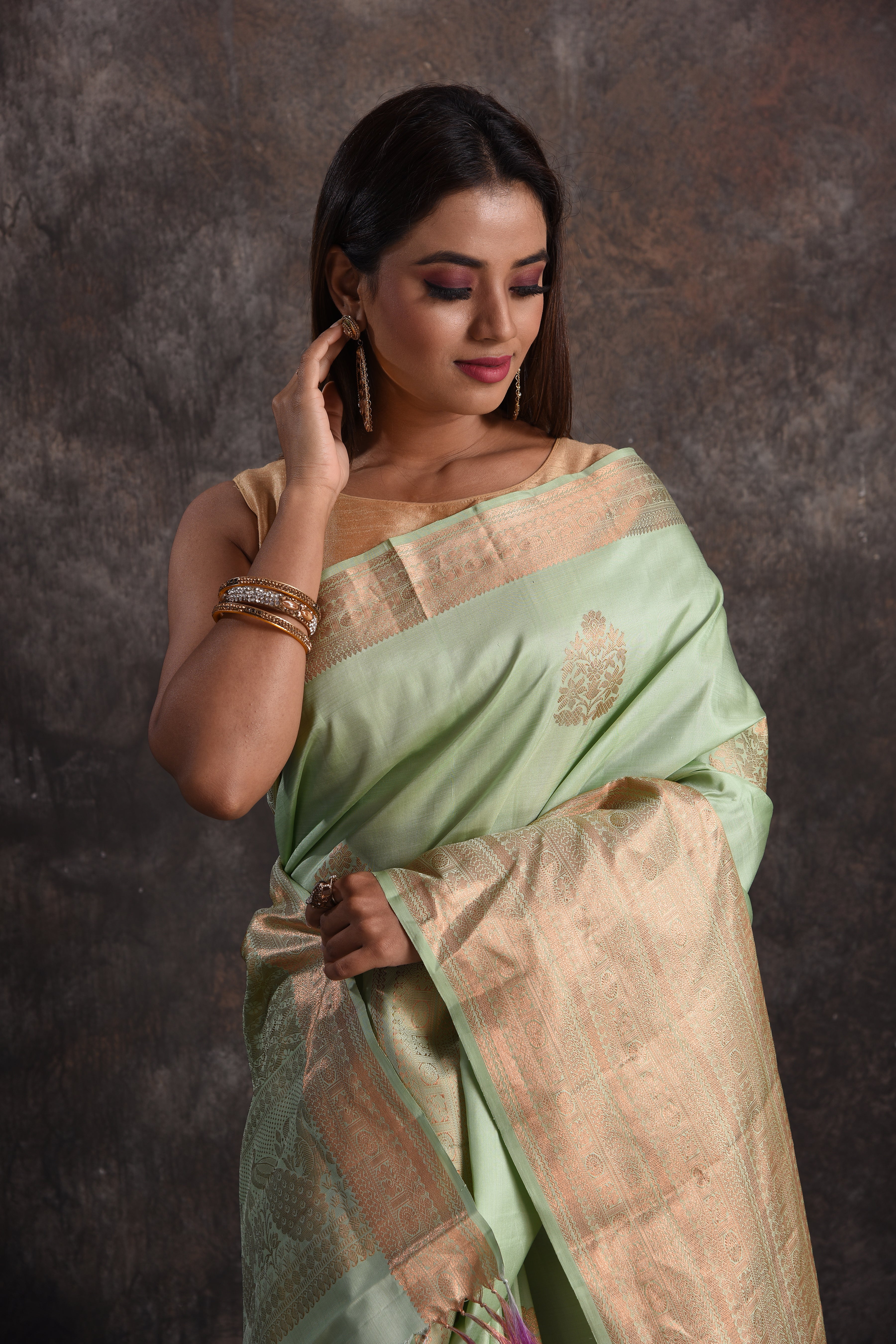 Bridal Pastel Green Kanchipuram Silk Saree