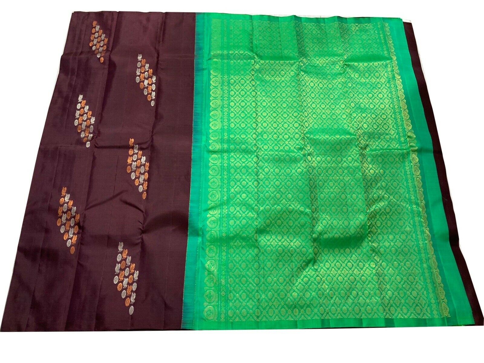 Borderless Coffee Brown Kanchipuram Handloom Silk Saree