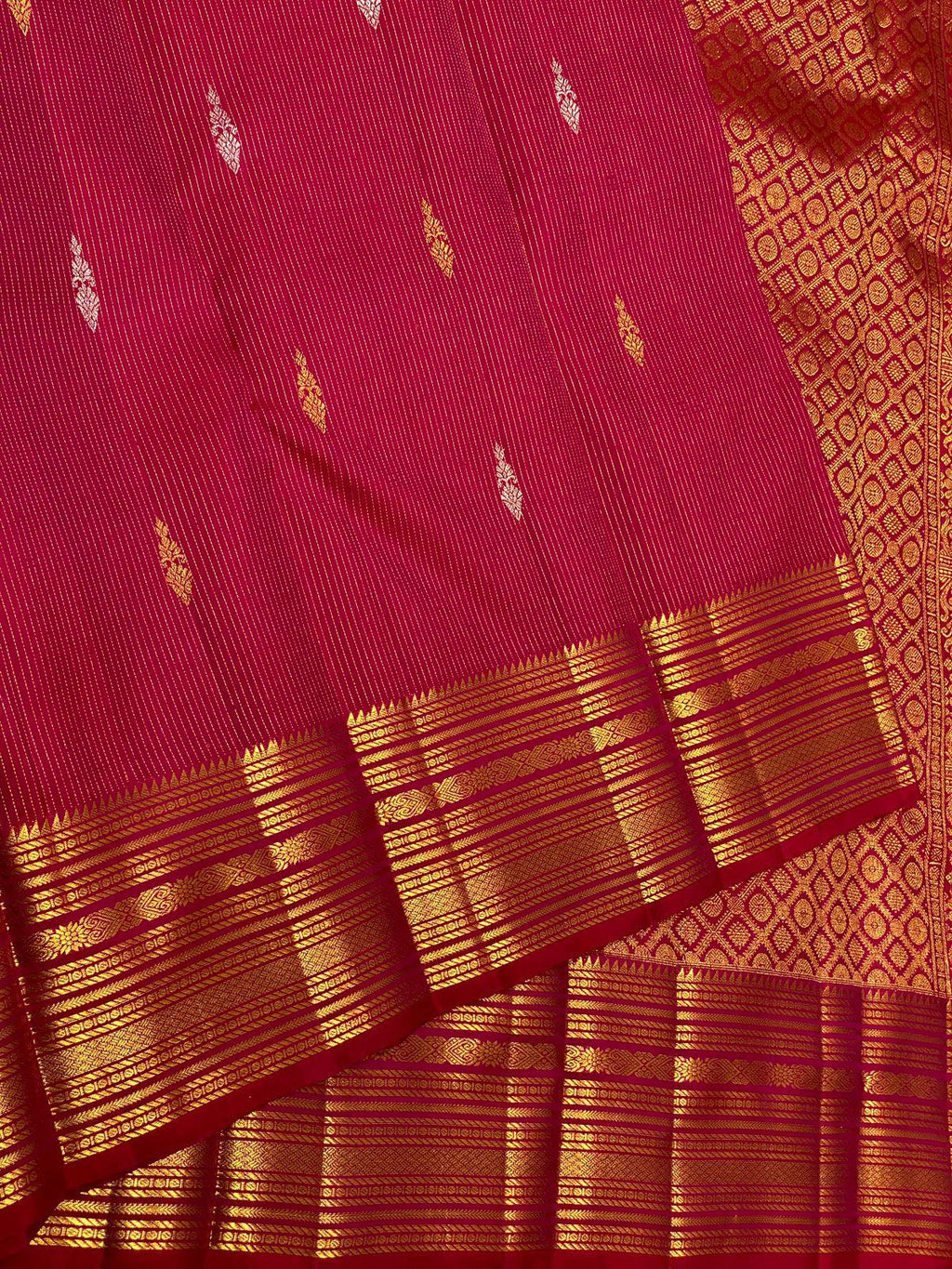 Bridal Kanchipuram Silk Saree Wedding Sari Traditional South Indian Saree with 2gm Zari