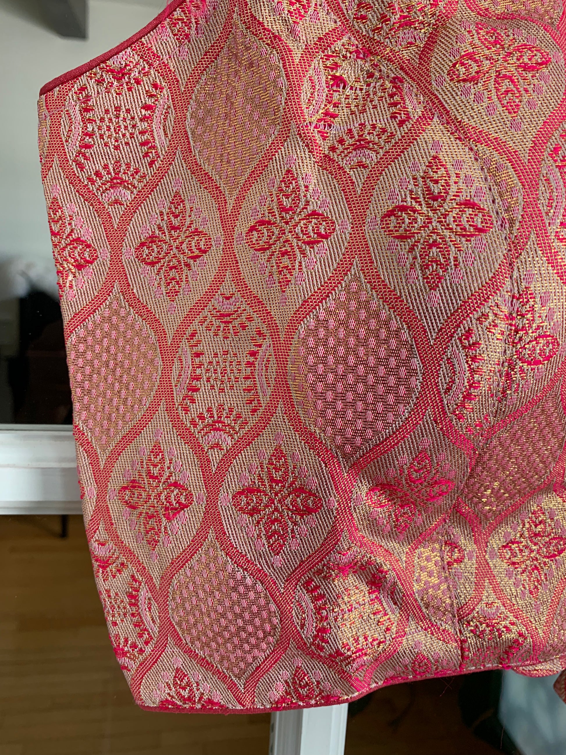 Banarasi Blouse with Floral Design