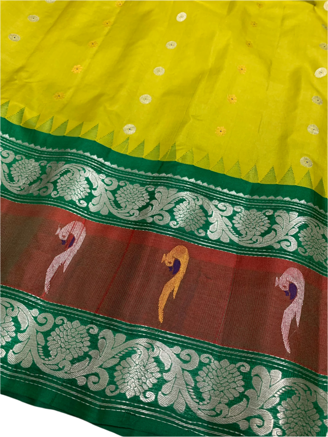 Yellowish Green Gadwal Silk Saree