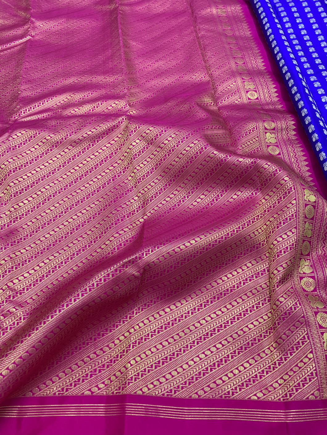 Chakra Blue and Rani Pink Handloom Gadwal Silk Saree