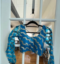 Load image into Gallery viewer, Wavy Leaf Design Blouse