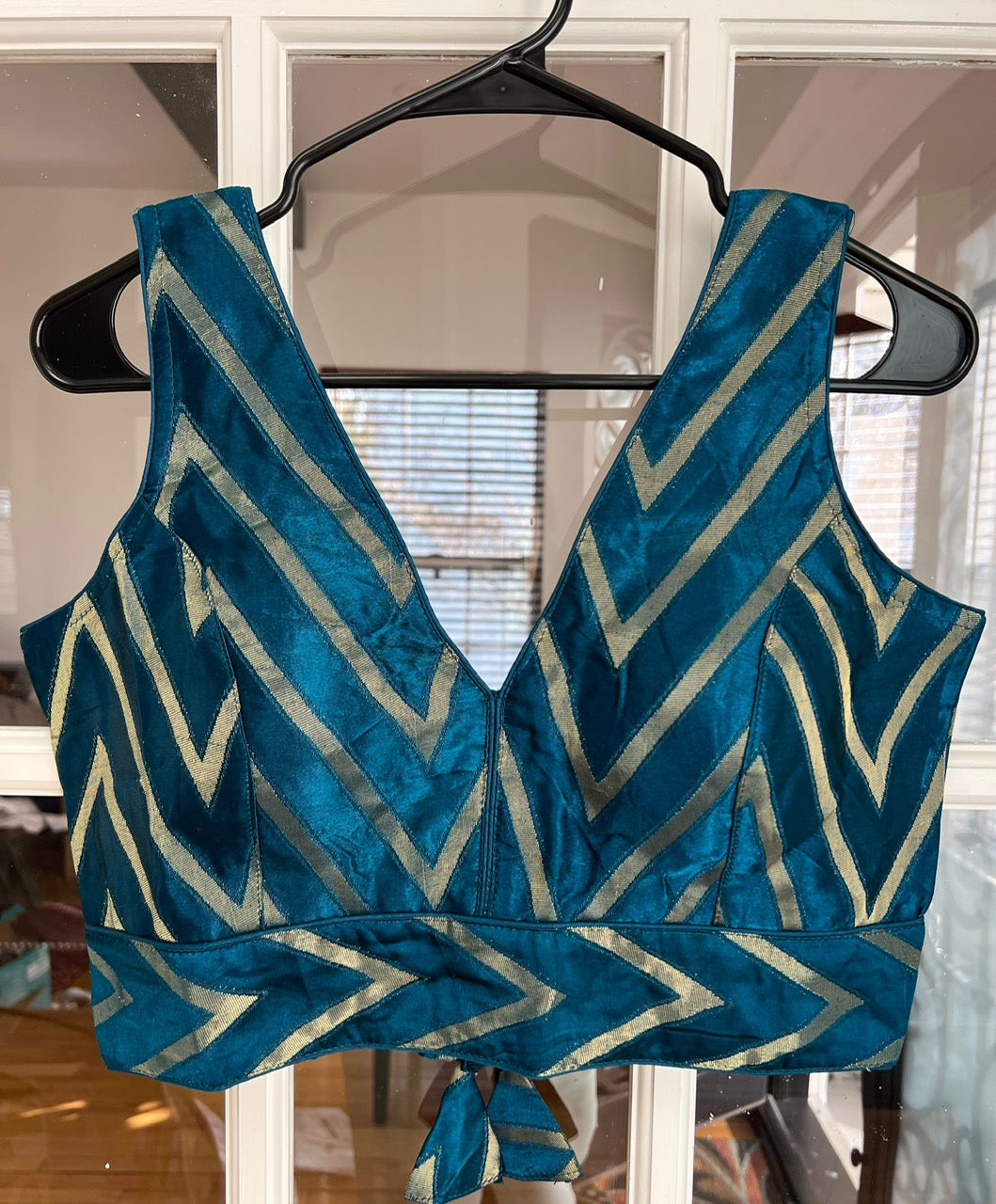 Stylish Striped Sleeveless Blouse