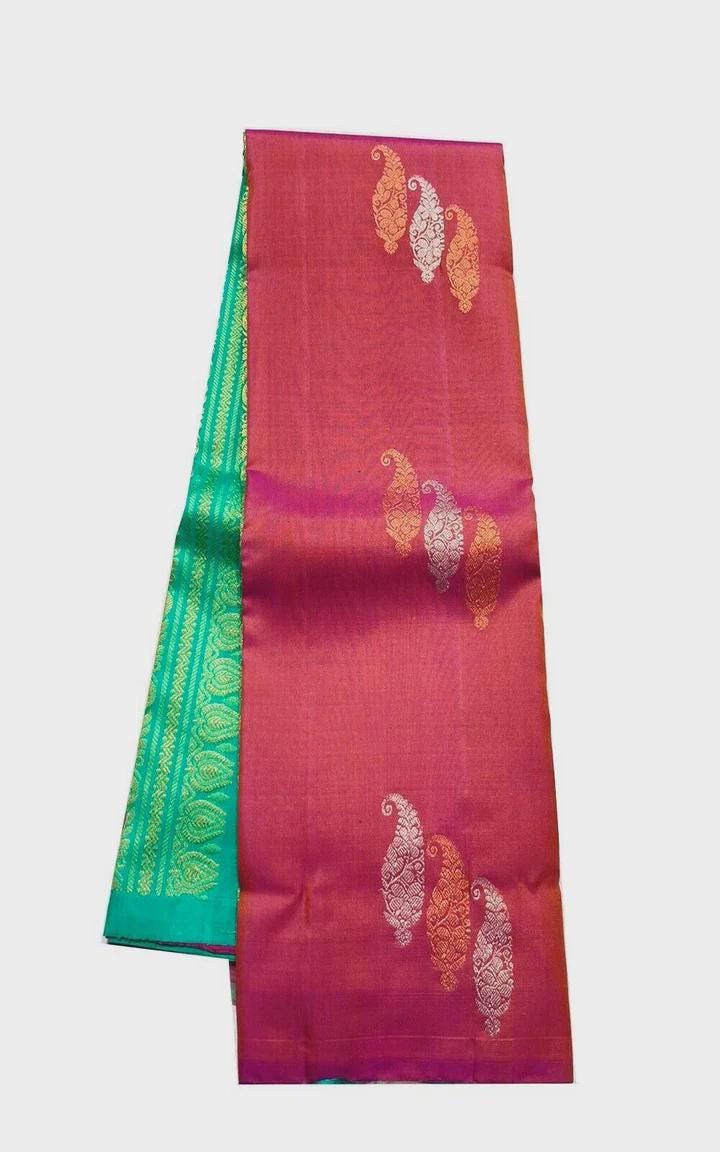 Sari en soie Kanchipuram tissé à la main, rouge brique, pour mariée