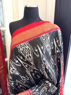Sari de seda Ikat Pochampally blanco y negro para cóctel