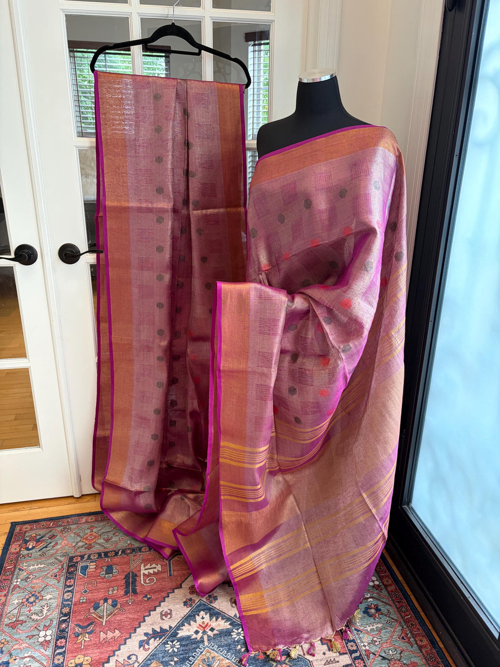 Dusty Pink Handwoven Linen Silk Saree