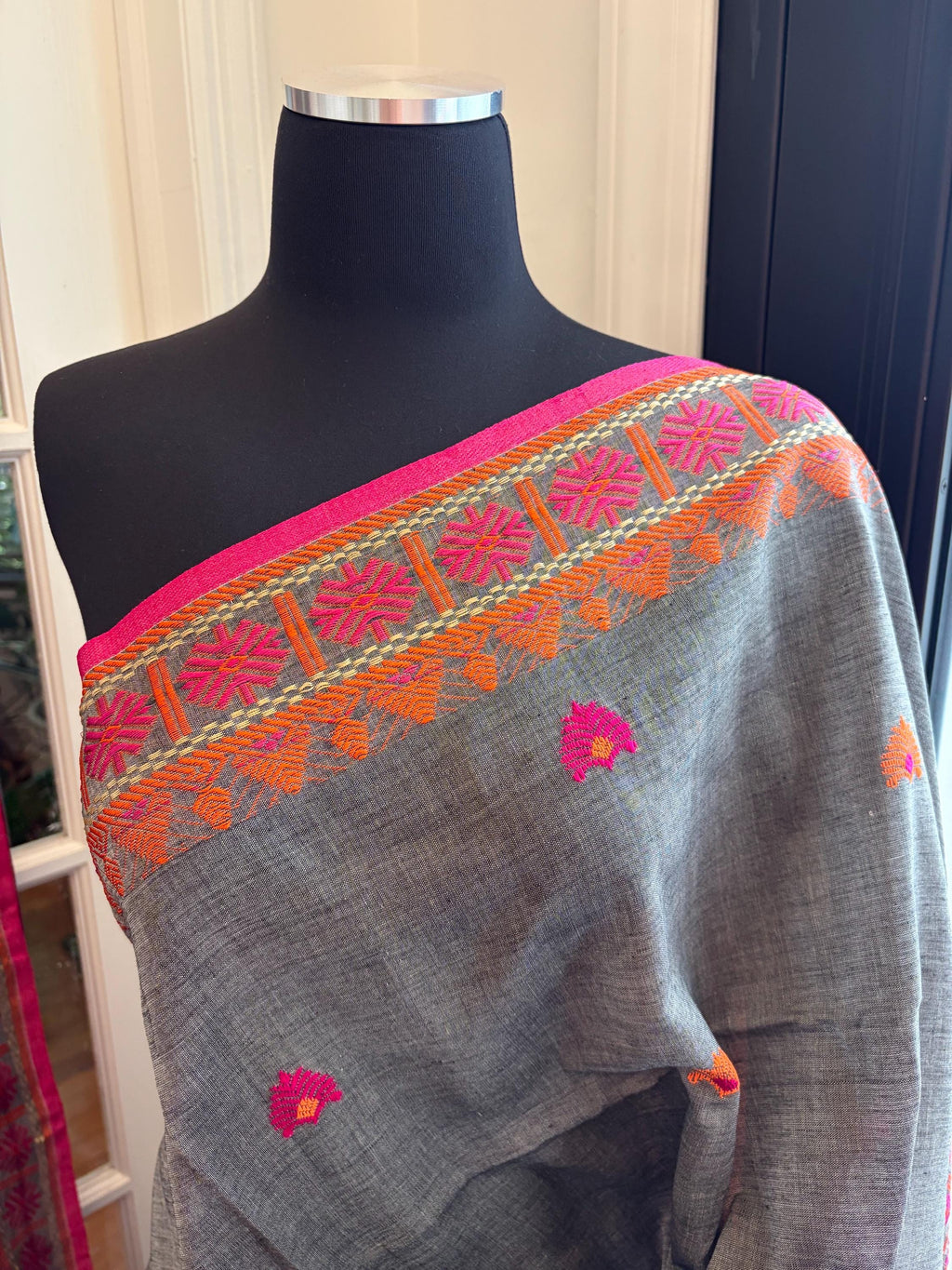 Grey Cotton Handloom Saree