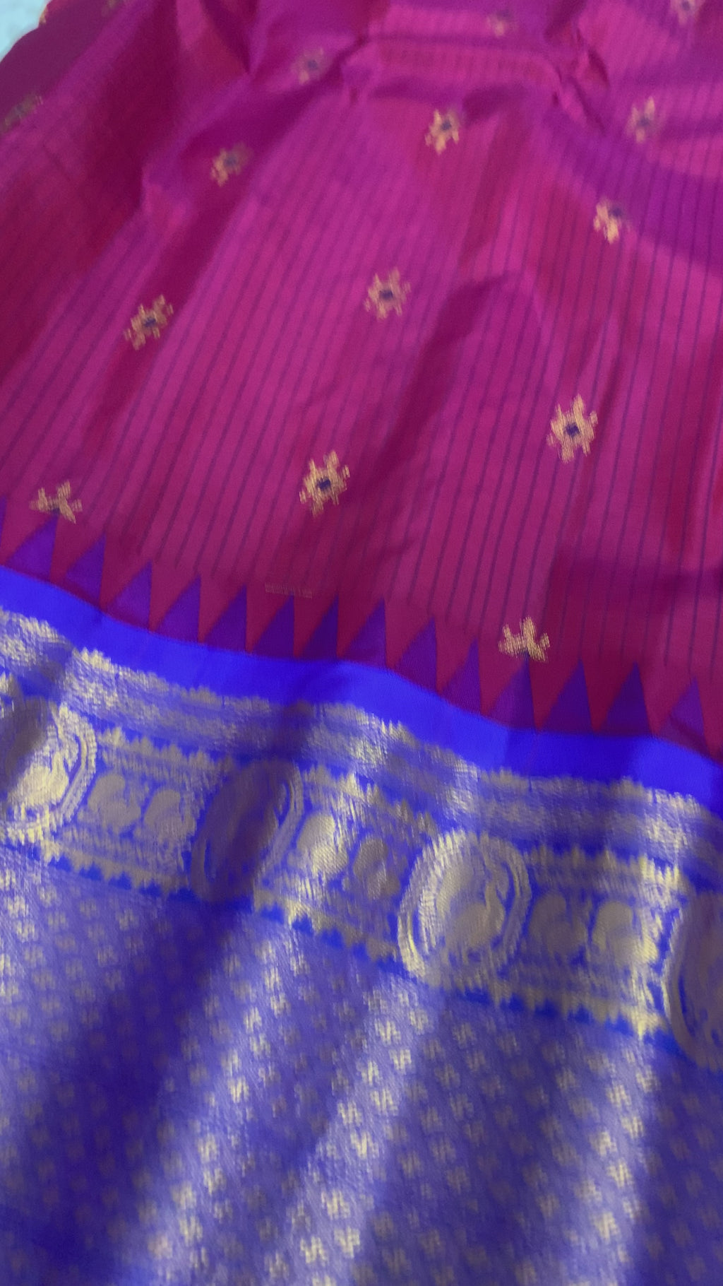 Deep Magenta Gadwal Silk Saree