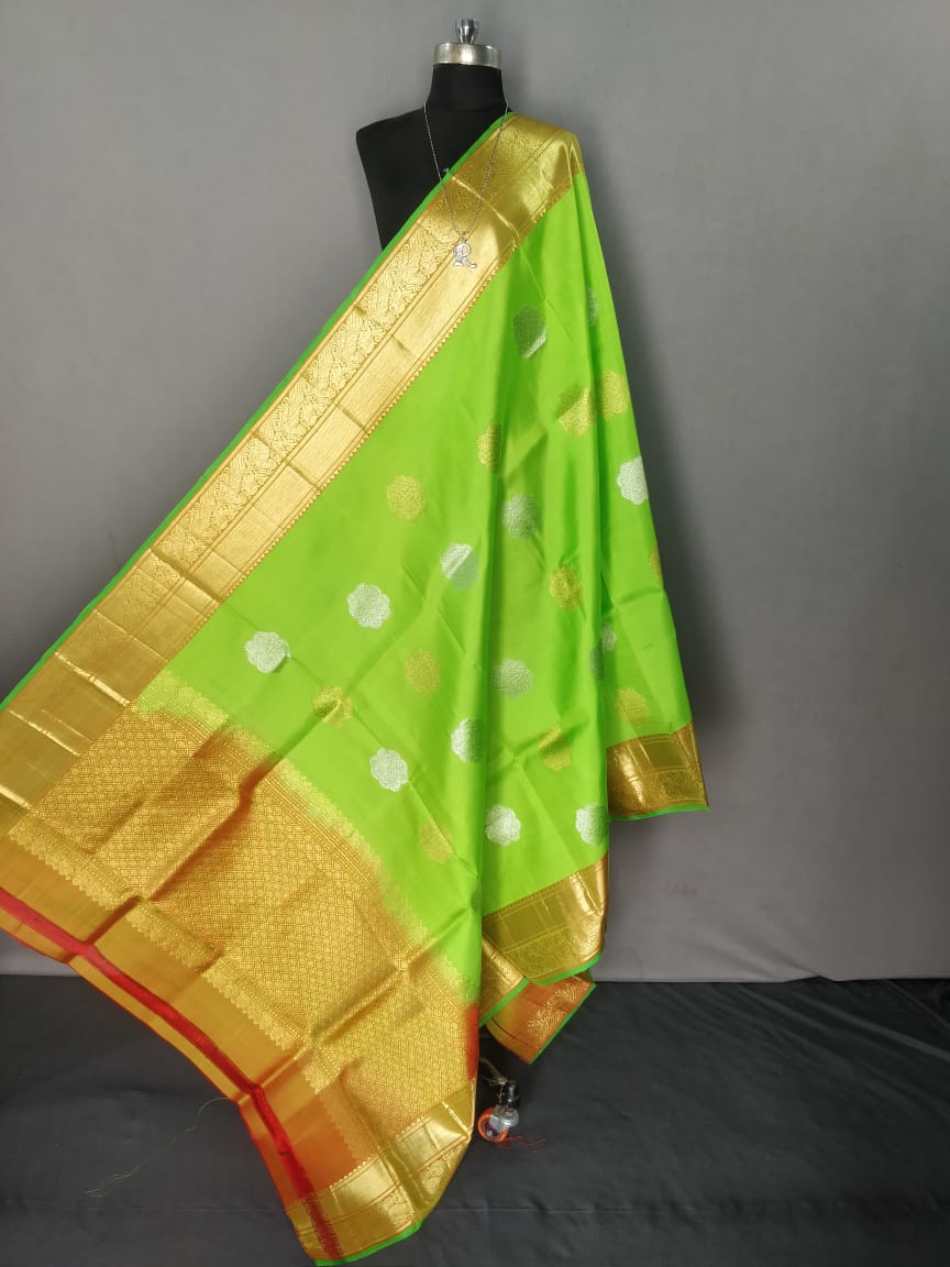 Parrot Green Kanchipuram Silk Dupatta