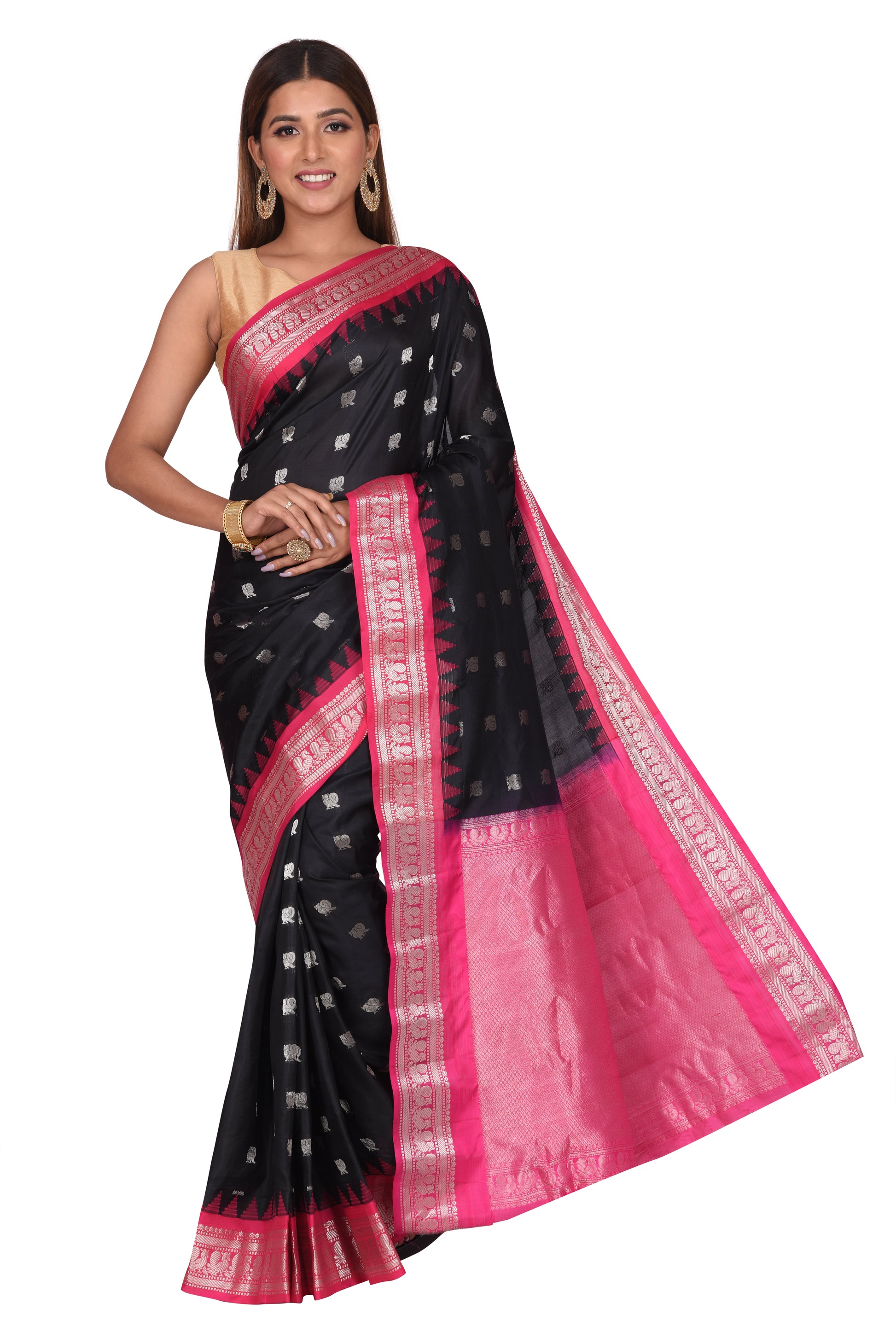 Cocktail Partywear Black and Pink Gadwal Silk Saree with Silver Zari
