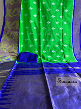 Load image into Gallery viewer, Parrot Green Pochampally Ikat Silk Saree