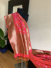 Load image into Gallery viewer, Wedding Pink Patola Banarasi Katan Silk Saree